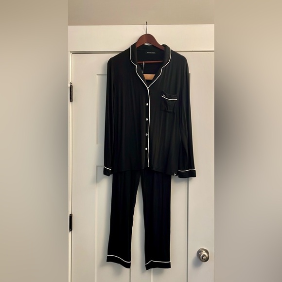 Pretty You London - bamboo PJ’s - Picture 3 of 5